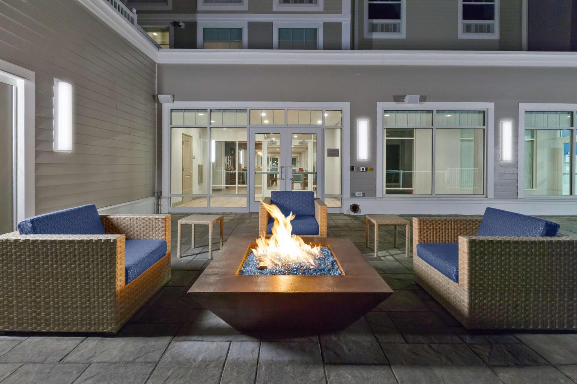 Hampton Inn Cape Cod Canal Bourne Exterior foto