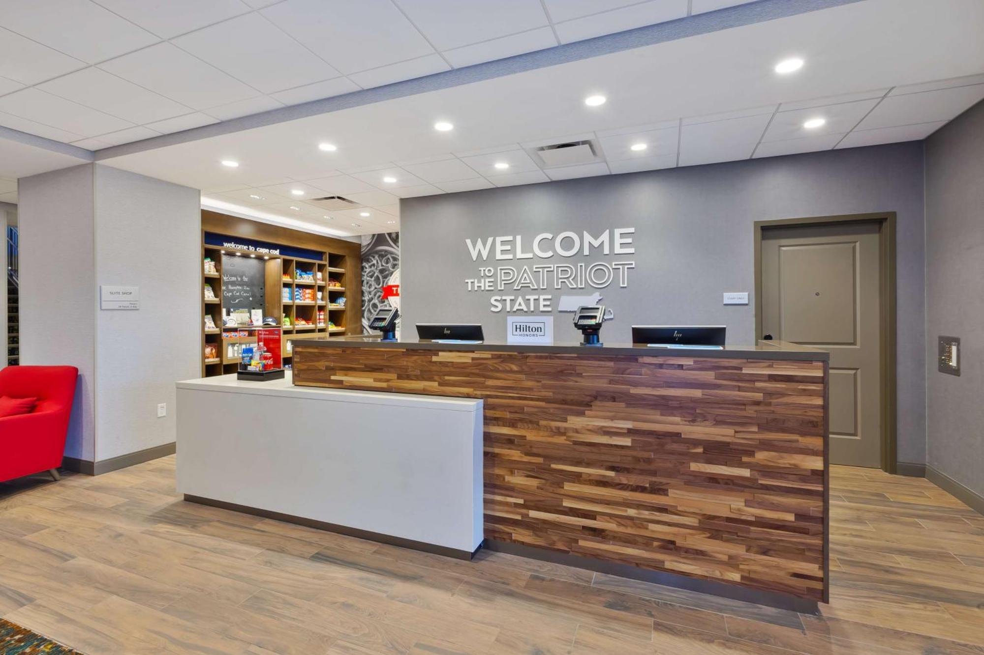 Hampton Inn Cape Cod Canal Bourne Exterior foto